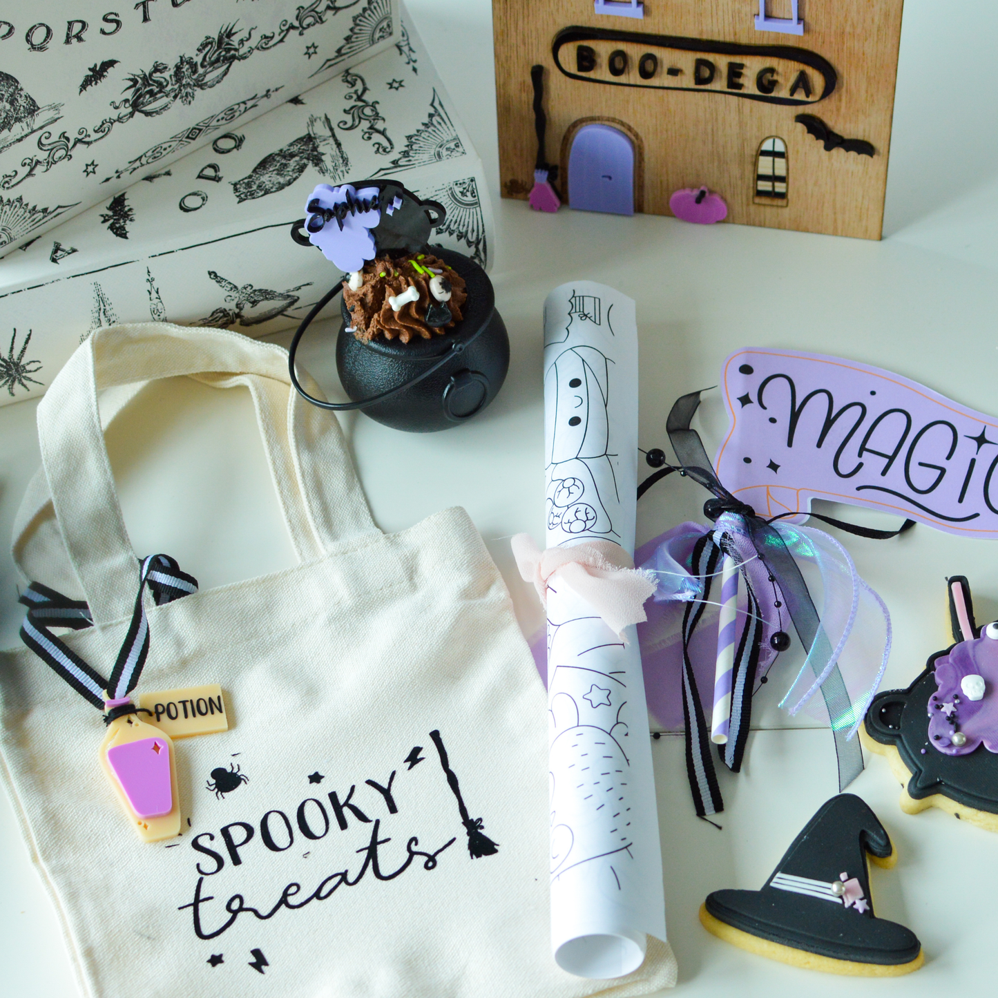 🎃 Premium Halloween Box – “Spooky Mansion Edition”