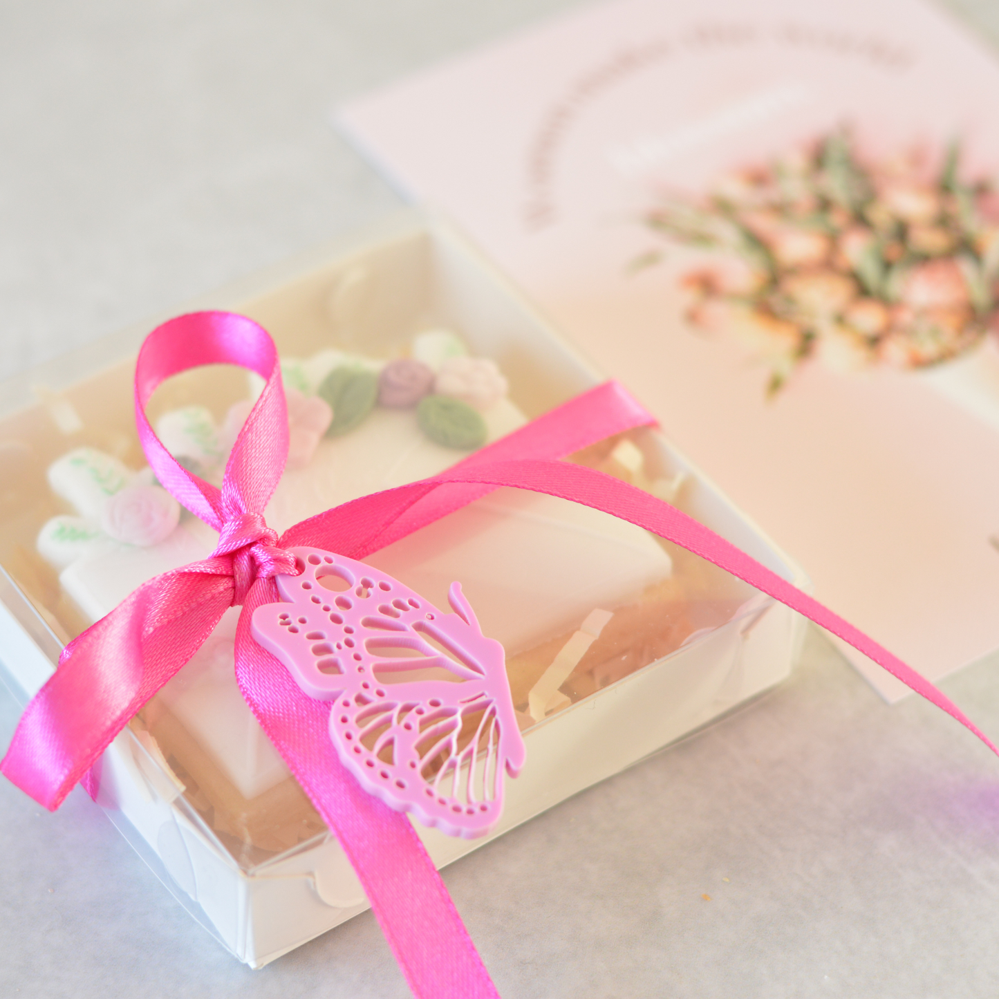 Women Make the World Blossom | Gift Cookie